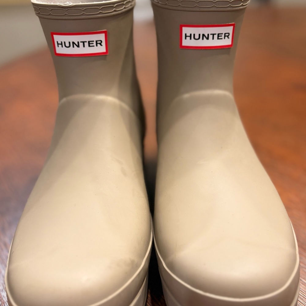 Hunter Cream Winter & Rain Boots with Waterproof Rubber and Ankle Height